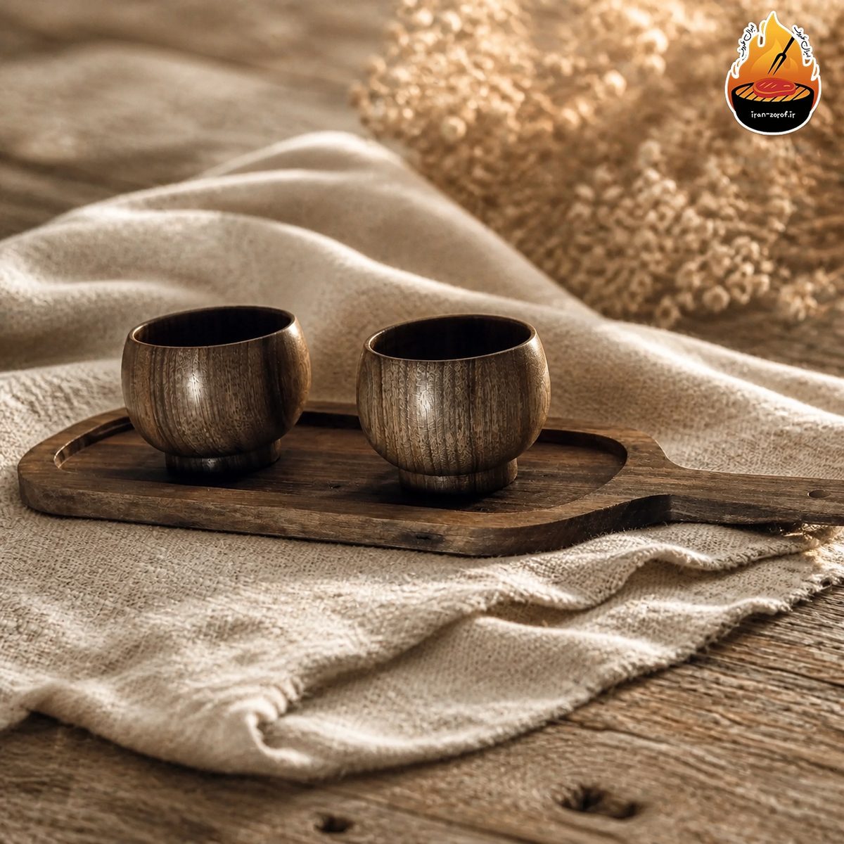 سینی سرو دسته‌دار چوب گردو مدل الماسی — ایران ظروف