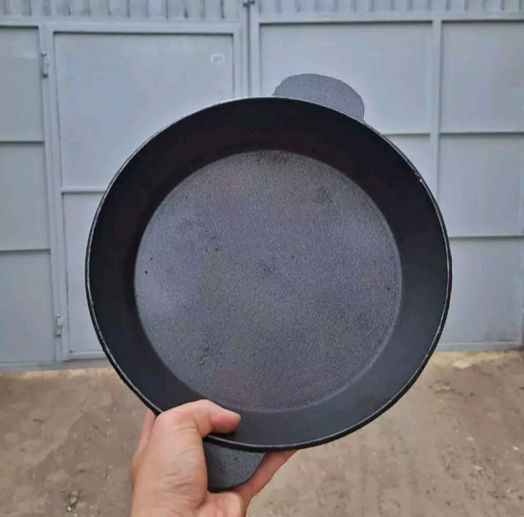 تابه چدنی سه خط، ماهیتابه چدنی اصل